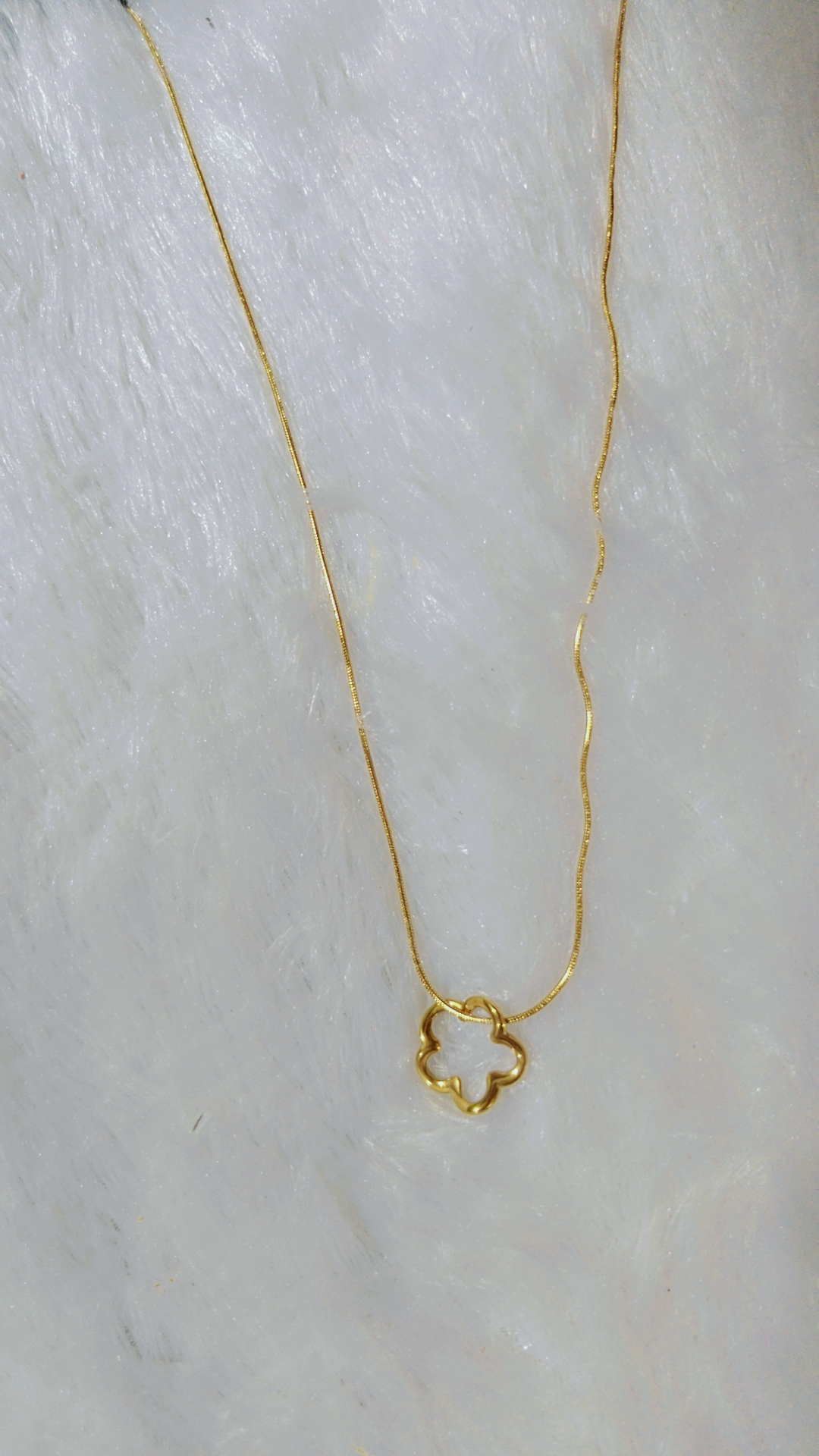 Anti Tarnish Cloud Shape necklace — photo 2