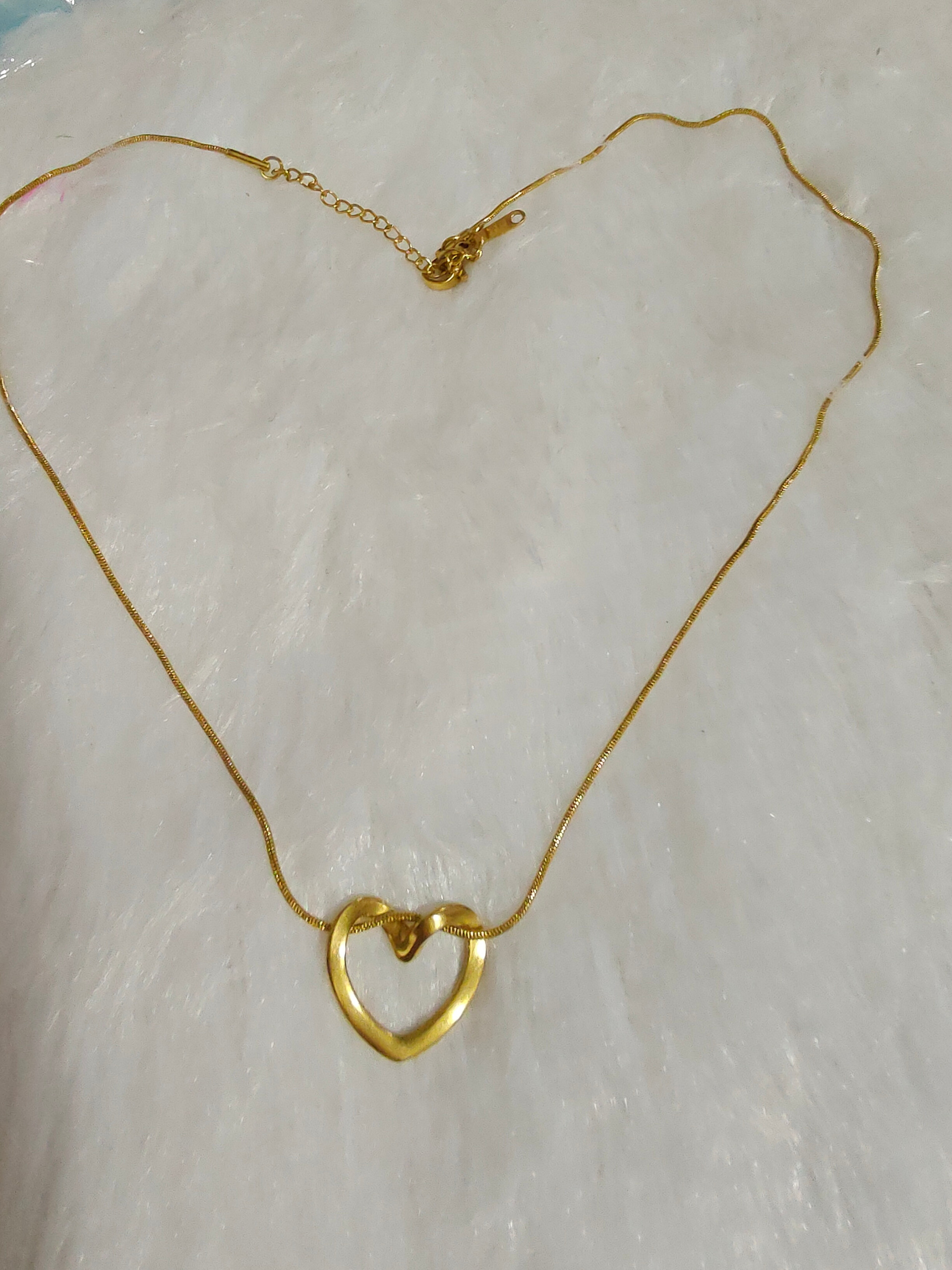 Anti Tarnish Heart Shape necklace — photo 2