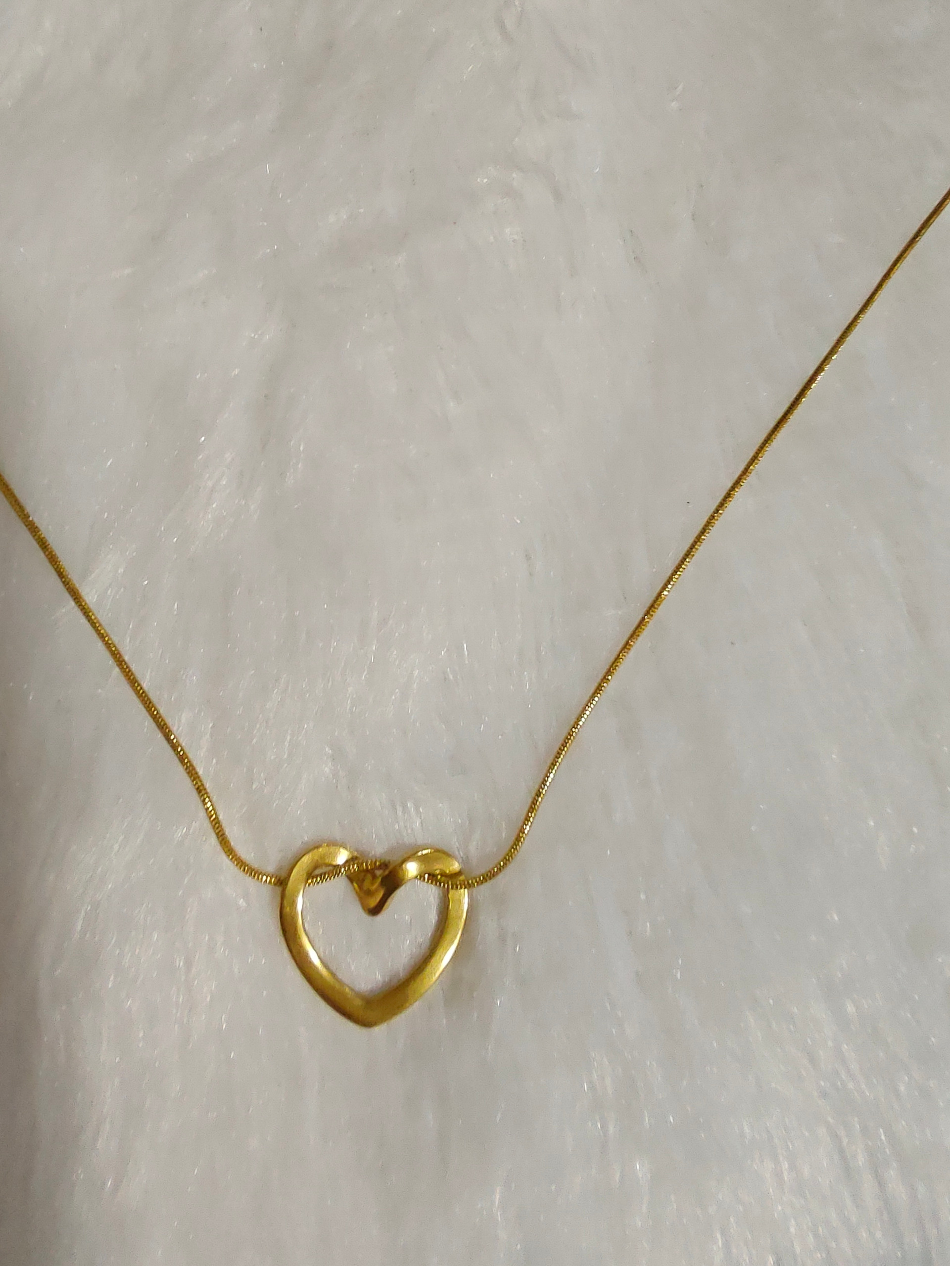 Anti Tarnish Heart Shape necklace — photo 3